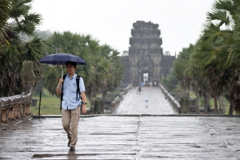 Турист в дождливый сезон