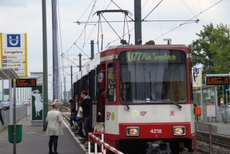 Дюссельдорфский скоростной трамвай