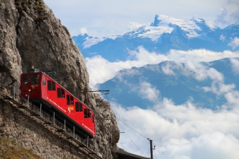 Зубчатая железная дорога в Альпах