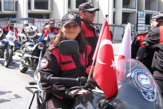 Турция фото – Девушка-полицейский