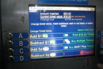 Автомат по продаже билетов на транспорт