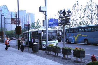 Шанхай фото – остановка автобусов