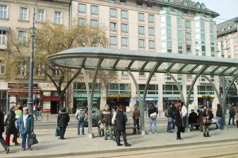 Автобусная остановка в Будапеште