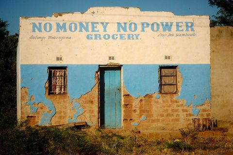 Замбия фото – Магазин с говорящим названием «Сила в деньгах»