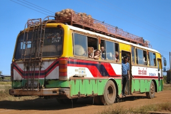 Поездка на старом автобусе