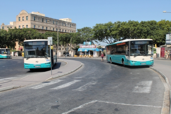 Современные мальтийские автобусы