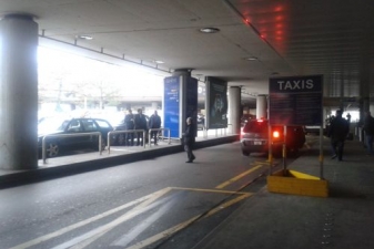 Стоянка такси в аэропорте Женевы