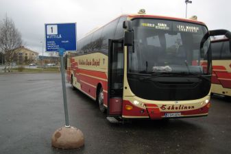 Лапландия фото – Автобусная остановка в Рованиеми