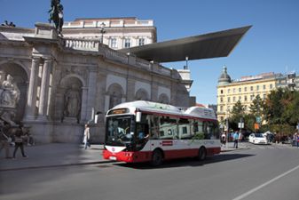 Автобус в центре Вены