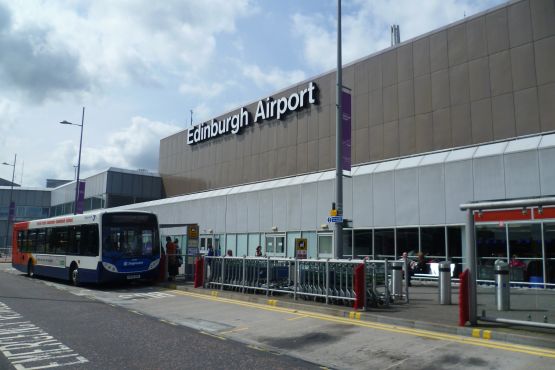 Терминал аэропорта Эдинбург