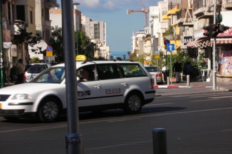 Такси на улицах Тель-Авива