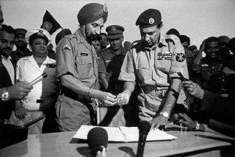 Индия фото – мирный договор в войне с Пакистаном 1971 г.