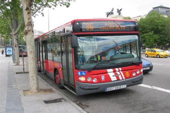 Испания фото – городской автобус